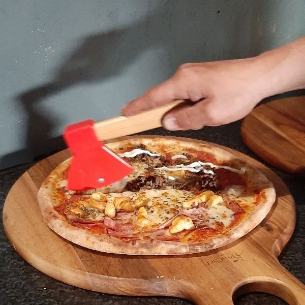 pizzasnijder bijl pizzaroller